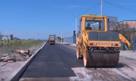 Завршна фаза асфалтирања у индустријској зони
