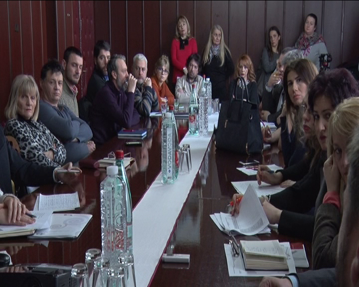 Уводи се дуално образовање у средње школе