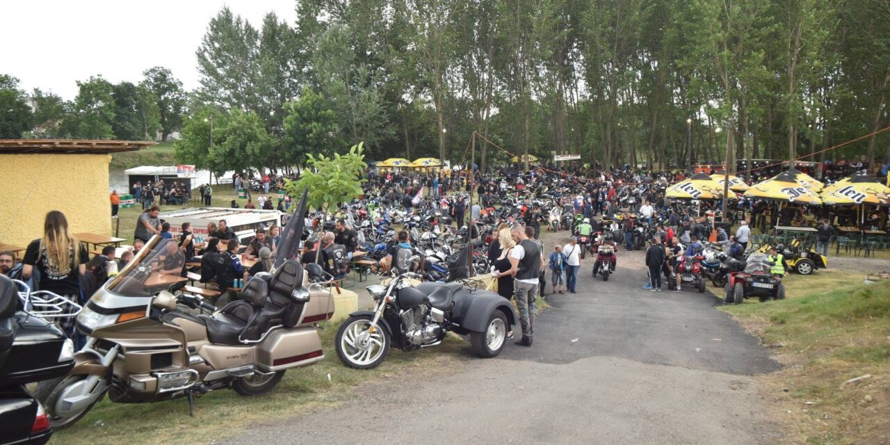„Српски Вудсток“ окупио више од 1500 бајкера