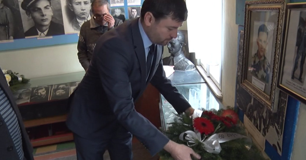 Спомен-обележје у центру Ћуприје на 20. годишњицу бомбардовања