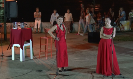 МОРАВОМ ЗАМИРИСАЛИ ЦИМЕТ И ВАНИЛА