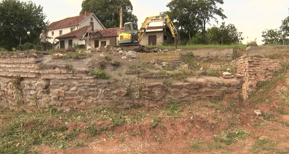 НЕАРХЕОЛОШКИ РАДОВИ НА ЛОКАЛИТЕТУ ХОРЕУМ МАРГИ