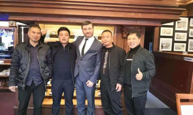 КИНЕСКИ ИНВЕСТИТОР ЗАКУПИО „ВЕЛМОРТРАНС“