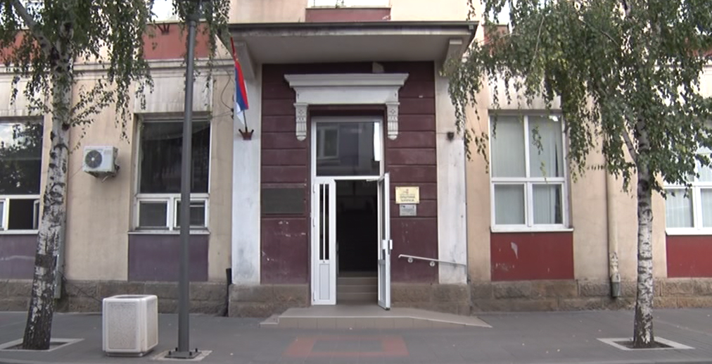 OГЛАС О СПРОВОЂЕЊУ ПОСТУПКА ЈАВНОГ НАДМЕТАЊА ЗА ПОСТАВЉАЊЕ МАЊИХ МОНТАЖНИХ ОБЈЕКАТА