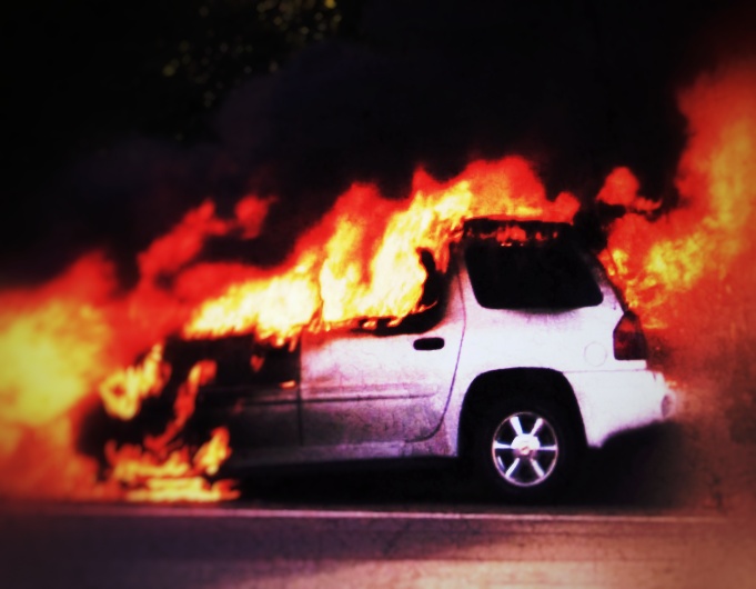 ПРИВЕДЕНИ ОСУМЊИЧЕНИ ЗА ПОДМЕТАЊЕ ПОЖАРА