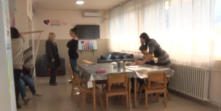 ПОКРЕНУТ ПРОГРАМ АКТИВНОСТИ ЗА ДЕЦУ СА СМЕТЊАМА У РАЗВОЈУ