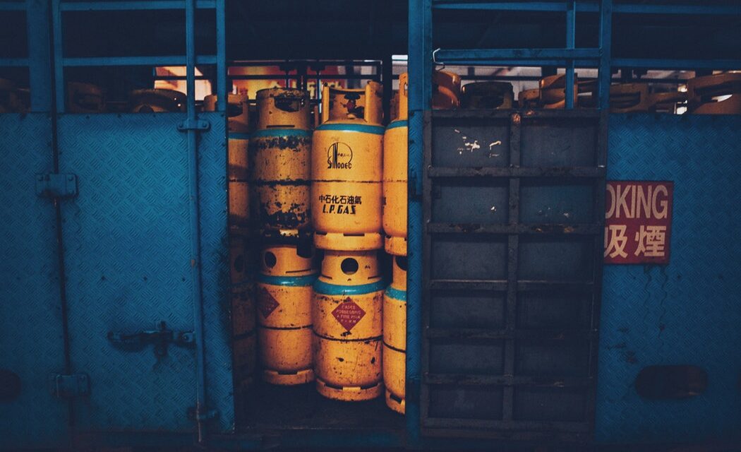 ДВОЈИЦА ПОВРЕЂЕНА У ЕКСПЛОЗИЈИ ПЛИНСКЕ БОЦЕ