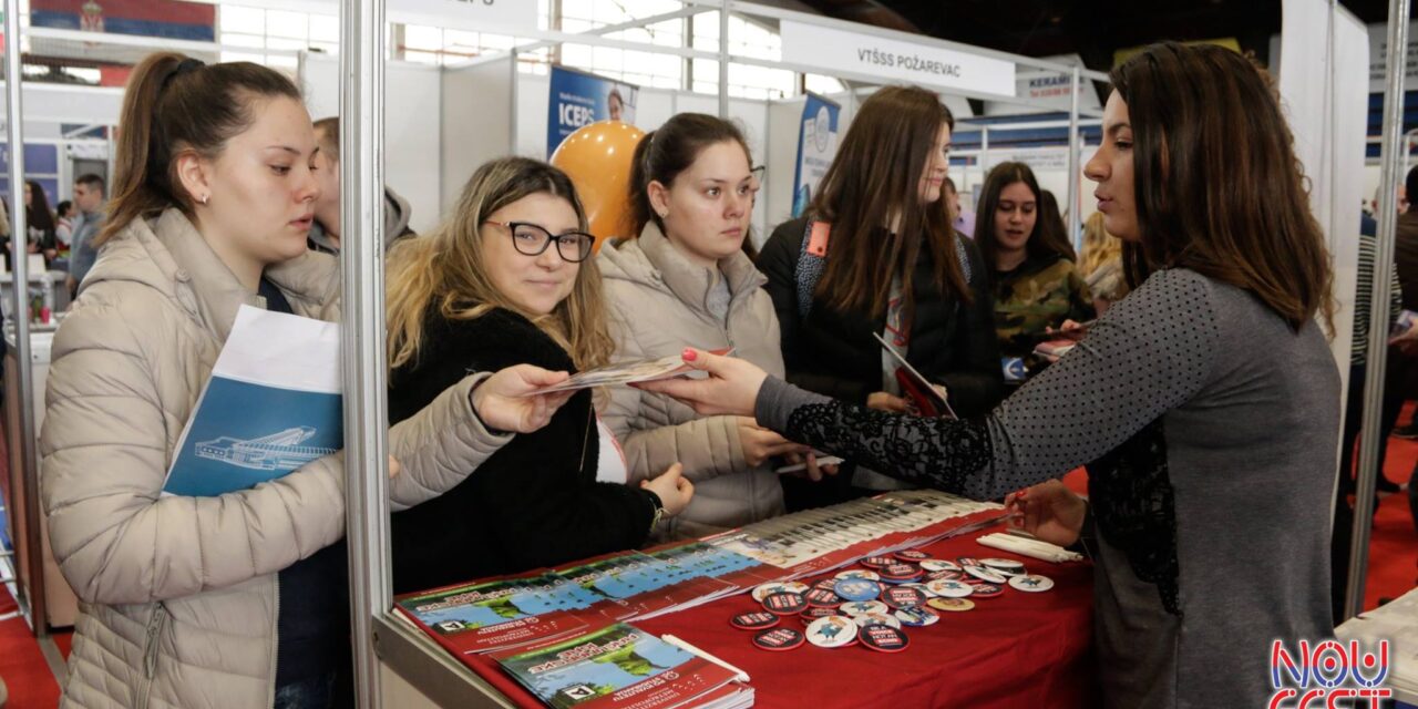 „НОУ ФЕСТ“ ЈЕ НАЈВЕЋИ САЈАМ ОБРАЗОВАЊА У СРБИЈИ