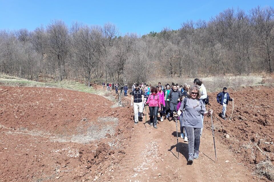 УСПЕШНА ПРВА АКЦИЈА ПЛАНИНАРЕЊА ДП „ЗУБРОВА“