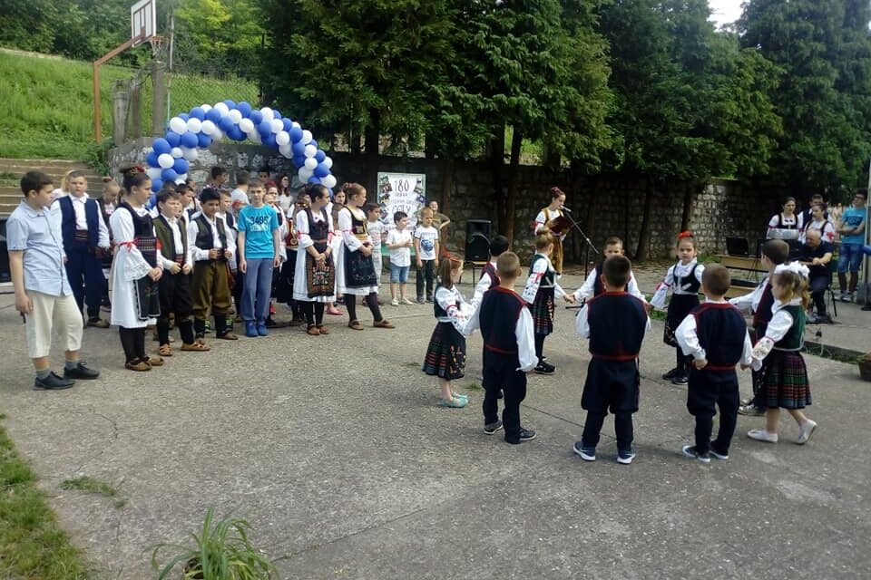 ВЕЛИКИ ЈУБИЛЕЈ ШКОЛЕ У СЕЊУ