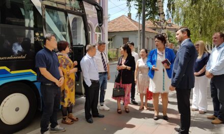 НА ПОМОЛУ НОВА САРАДЊА СА КИНЕСКИМ ПРИВРЕДНИЦИМА