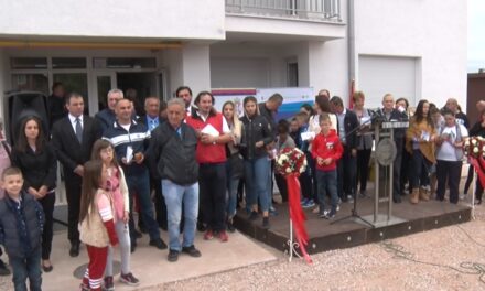 ИЗБЕГЛИЧКИМ ПОРОДИЦАМА ДОДЕЉЕНО ДВАДЕСЕТ СТАНОВА