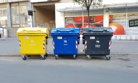 ПОСТАВЉЕНИ КОНТЕЈНЕРИ ЗА РЕЦИКЛАЖУ