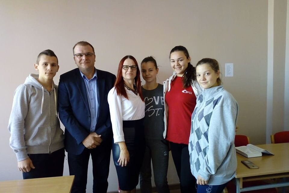 ДОМ УЧЕНИКА „СРЕЋНО“ ДОБРО МЕСТО ЗА ЖИВОТ