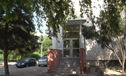 ДАН ОТВОРЕНИХ ВРАТА У ДОМУ „СРЕЋНО“