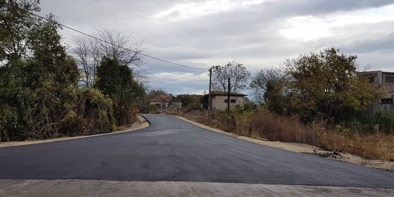 У ОСТРИКОВЦУ АСФАЛТИРАНА УЛИЦА ВОЈВОДЕ МИШИЋА