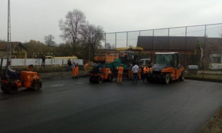 АСФАЛТИРАНО СПОРТСКО ИГРАЛИШТЕ У ИВАНКОВЦУ