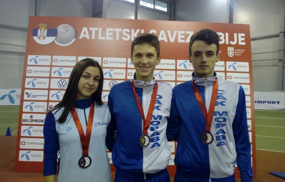 ТРИО ФАНТАСТИКО – ЋУПРИЈСКИ АТЛЕТИЧАРИ РЕЂАЈУ УСПЕХЕ