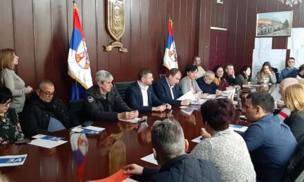 ФИНАНСИРАЊЕ ВАНТЕЛЕСНЕ ОПЛОДЊЕ И БЕСПЛАТАН ПРЕВОЗ ЗА ПЕНЗИОНЕРЕ И СРЕДЊОШКОЛЦЕ