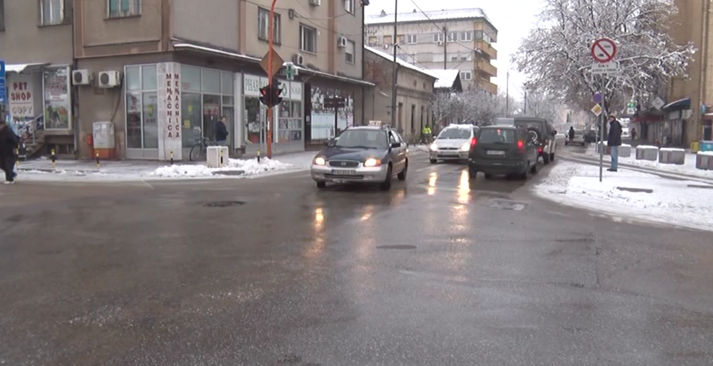 ОПРЕЗНО У САОБРАЋАЈУ У УТОРАК И СРЕДУ