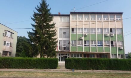 ПАКЕТИ ПОМОЋИ ИЗ ФОНДАЦИЈЕ „ДИВАЦ“ ЗА НАЈУГРОЖЕНИЈЕ