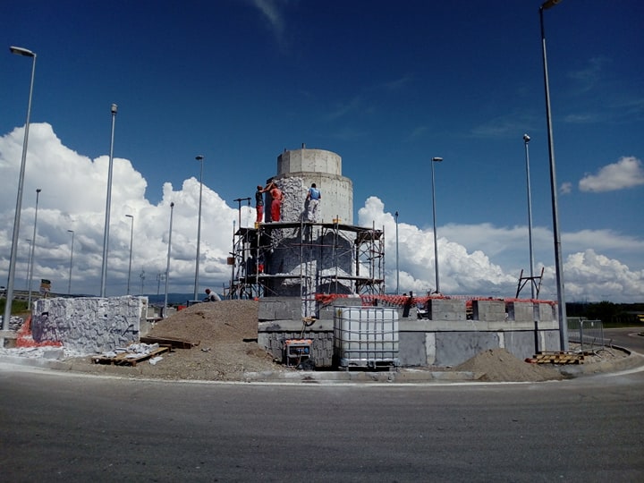 ОТКРИВАЊЕ СПОМЕНИКА КНЕЗУ ЛАЗАРУ НА ВИДОВДАН