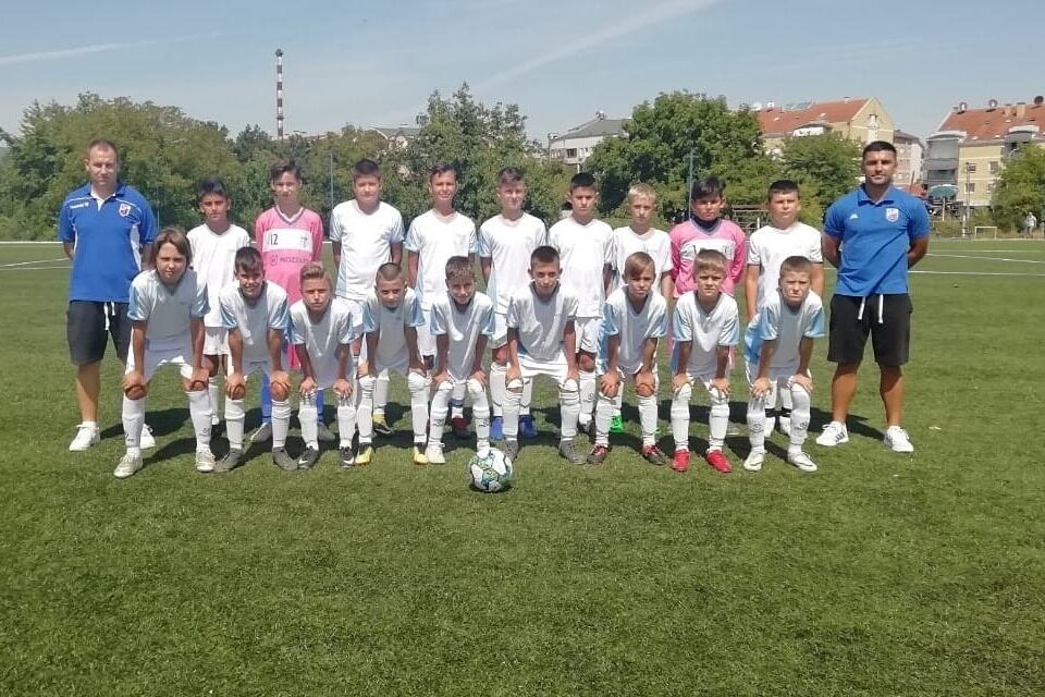 ТРЕНЕР ЈАГОДИНЕ ИПАК НИЈЕ ПРЕЖИВЕО УДАР ГРОМА