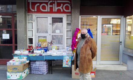 ДОКЛЕ ГОД МЕ БУДЕ СЛУЖИЛА СНАГА, ВИЂАЋЕТЕ МЕ НА УЛИЦИ