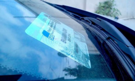 ОБРАТИТЕ ПАЖЊУ НА ДАТУМ ИСТЕКА РЕГИСТРАЦИОНЕ НАЛЕПНИЦЕ