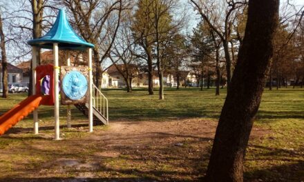 НОВИ ДЕЧИЈИ МОБИЛИЈАР У ПАРКУ НА СЛАВИЈИ