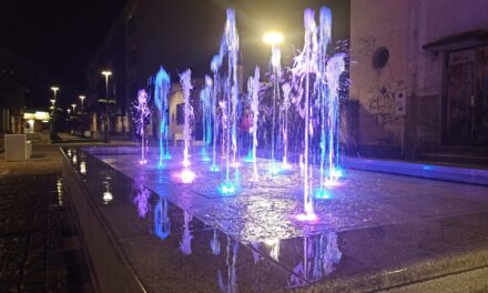 НОВА ФОНТАНА У НОВОЈ ПЕШАЧКОЈ ЗОНИ