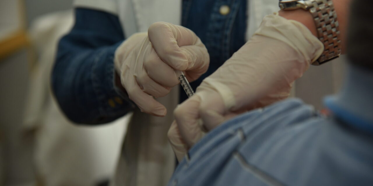 ОД ЧЕТВРТКА ВАКЦИНАЦИЈА БЕЗ ЗАКАЗИВАЊА