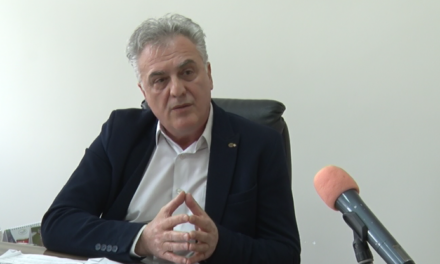 др РАДОВАНОВИЋ: ВАКЦИНА ГЛАВНО СРЕДСТВО ЗА ДРЖАЊЕ ПАНДЕМИЈЕ ПОД КОНТРОЛОМ