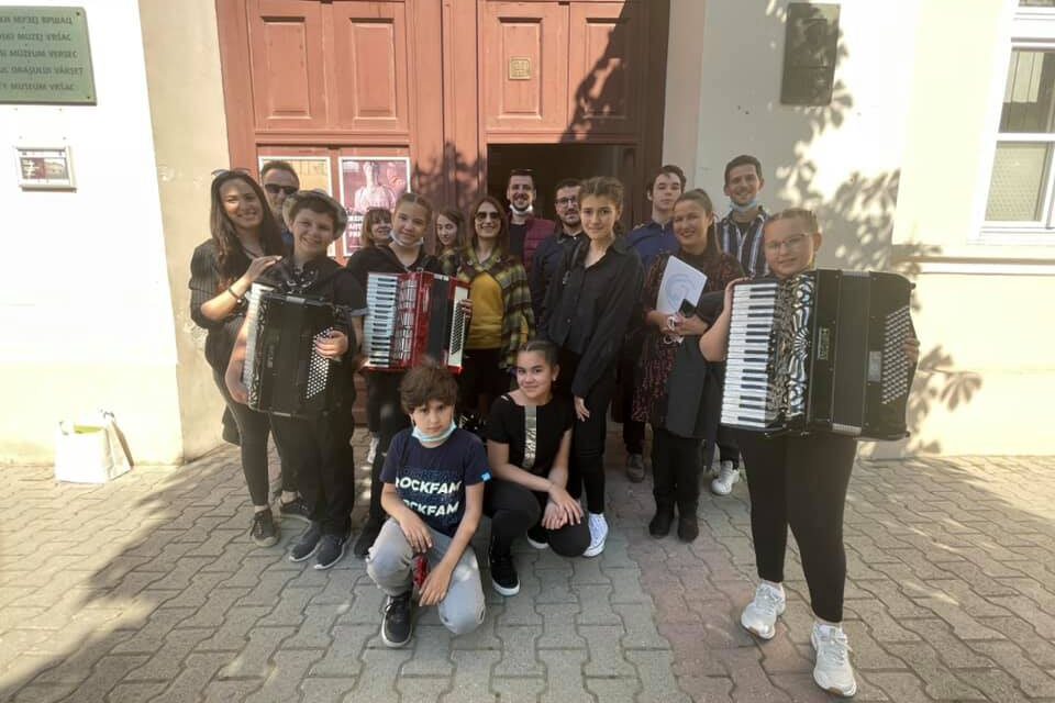 ЧЕТИРИ ПРВЕ НАГРАДЕ УЧЕНИКА ШОМО „ДУШАН СКОВРАН“ НА ФЕСТИВАЛУ МУЗИЧКИХ И БАЛЕТСКИХ ШКОЛА