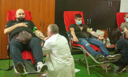 ДАЈ КРВИ- СПАСИ НЕЧИЈИ ЖИВОТ!