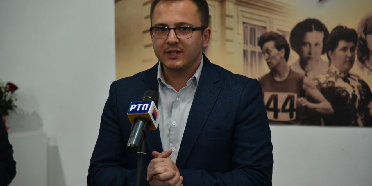 ОНЕ СУ ПРОСЛАВИЛЕ ИМЕ СВОГА ГРАДА: САЗНАЈТЕ КО СУ ЗНАМЕНИТЕ ЋУПРИЧАНКЕ 20. ВЕКА