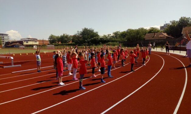 ПОБЕДИО ЈЕ СПОРТ, ЗДРАВ ЖИВОТ И ОСМЕХ! ФИНАЛЕ ШКОЛИЦЕ СПОРТА!