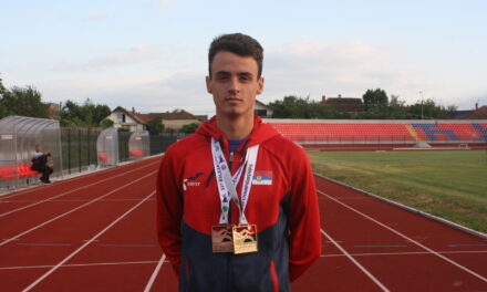 АЛЕКСА ТОМИЋ: МЛАДОСТ НА АТЛЕТСКОЈ СТАЗИ