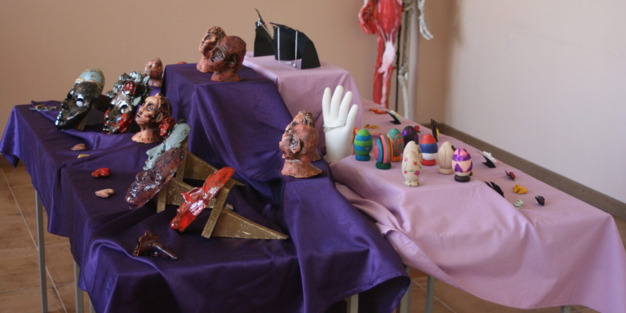 КРЕАТИВНА СЕКЦИЈА ДОМА УЧЕНИКА „СРЕЋНО“