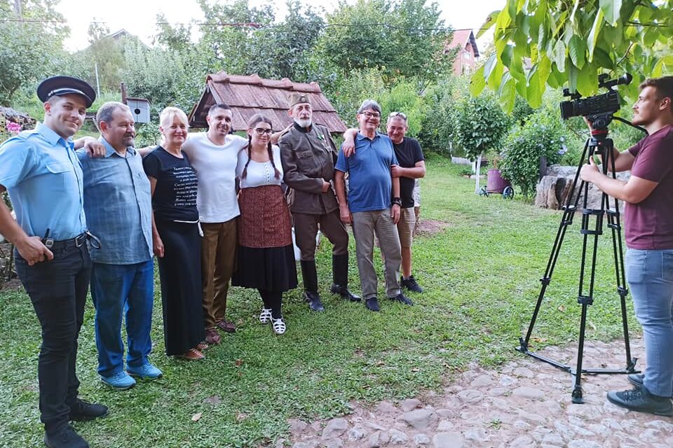 ОВДЕ ЈЕ СВЕ ПРАВО И АУТЕНТИЧНО