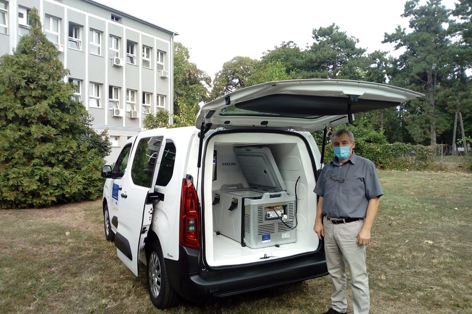 НОВО ВОЗИЛО ЗА ПРЕВОЗ ВАКЦИНА ЗА ЋУПРИЈСКИ ЗАВОД