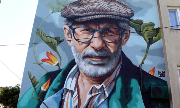 ДЕВЕТ ДЕЦЕНИЈА ДРАГОСЛАВА МИХАИЛОВИЋА