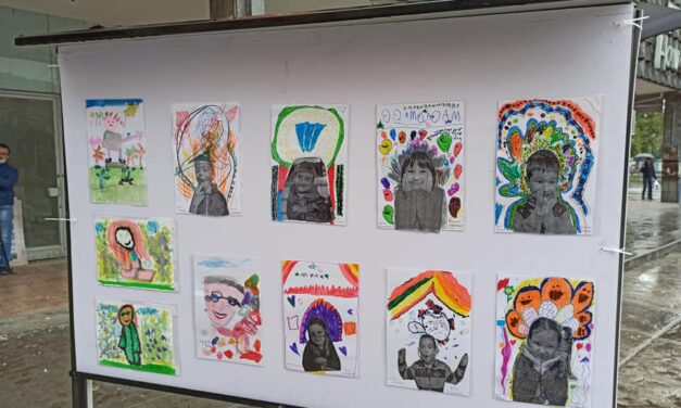 МОМ ГРАДУ ЗА ПРАЗНИК