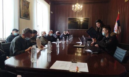 ПОТПИСАНИ УГОВОРИ ЗА ЕНЕРГЕТСКУ САНАЦИЈУ СТАНОВА И КУЋА