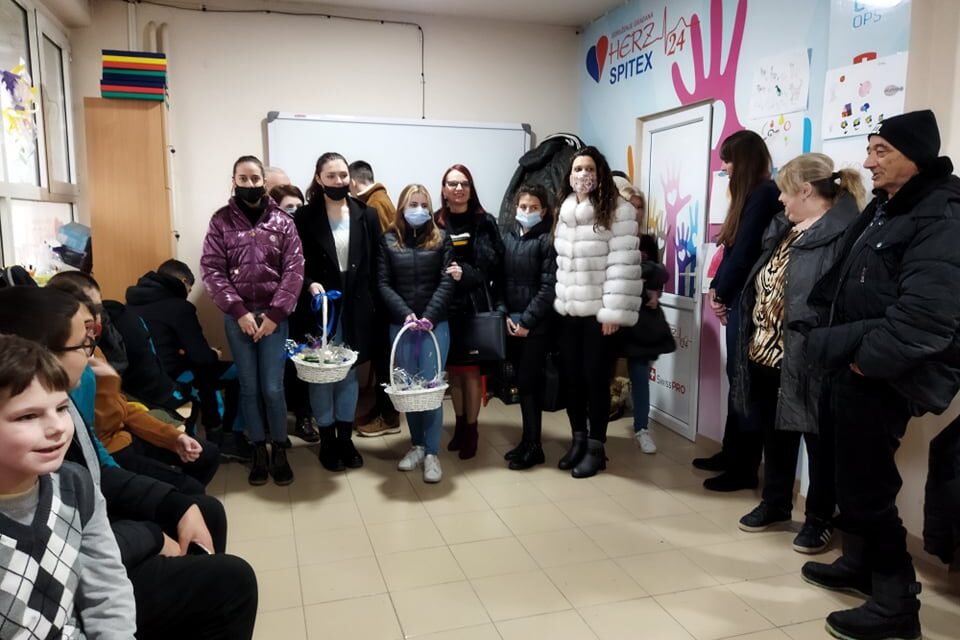 СРЕЋНИ МЕДЕЊАЦИ