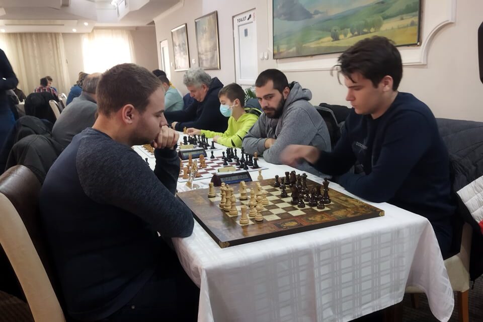 ПРИЗНАЊА ЗА НАЈУСПЕШНИЈЕ ПОМОРАВСКЕ ШАХИСТЕ