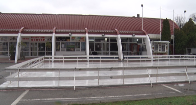 ПОНОВО РАДИ КЛИЗАЛИШТЕ